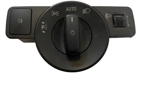 Mercedes-Benz Vito Viano W447 Light switch A4479058100