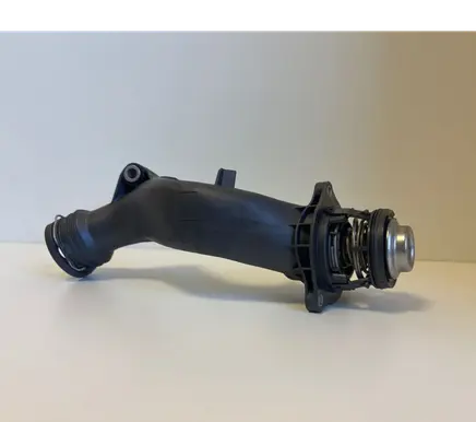 Mercedes-Benz CLS C218 X218 Engine coolant pipe/hose A2782000815