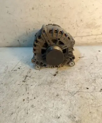 Audi A6 C7 Generator/alternator 03L903016A