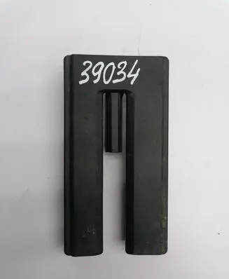 Toyota Corolla Verso E121 Rear seat rail trim cover 721570F020