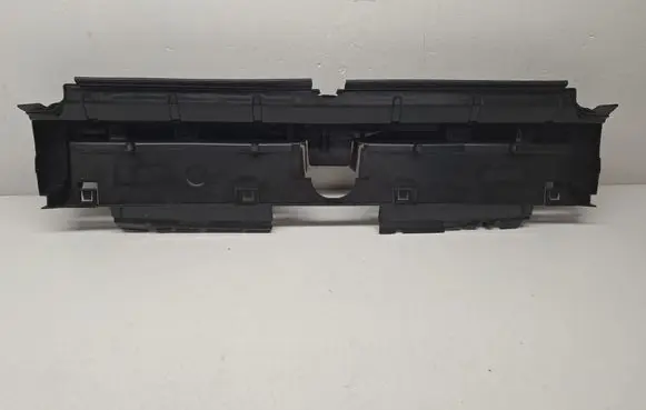 Audi Q7 4M Intercooler air guide/duct channel 4M0121285BH