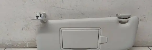 Peugeot 208 II Sun visor