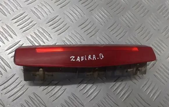 Opel Zafira B Third/center stoplight 13211587