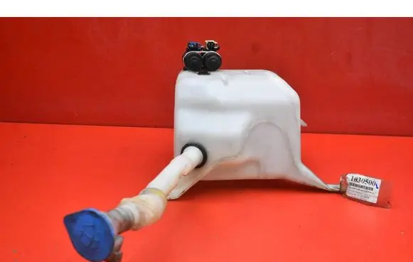 Honda Stream Windshield washer fluid reservoir/tank 
