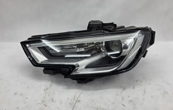 Audi A3 S3 8V Headlight/headlamp SPEED8V0941005E 8V0941005E