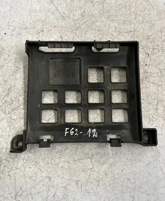 Audi A8 S8 D4 4H Other engine bay part 4H0906330