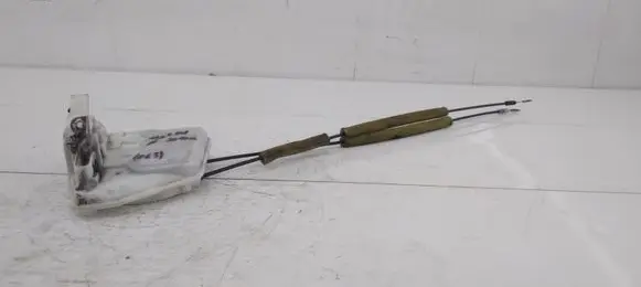 Mazda 6 Front door lock H76H78R1