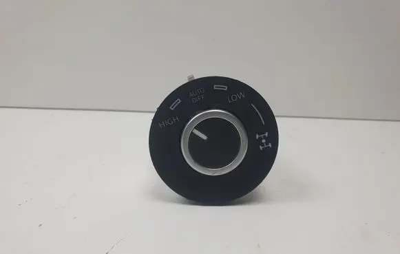 Volkswagen Touareg I Differential lock switch 7L6941435K