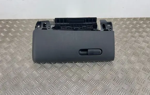 Mini Clubman F54 Glove box 9305683 12273713