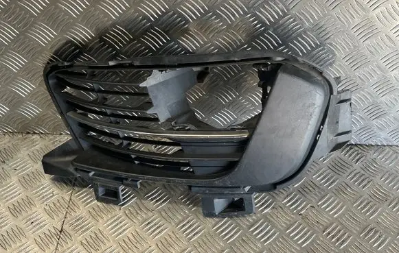 Peugeot 308 Front bumper lower grill AA38255582