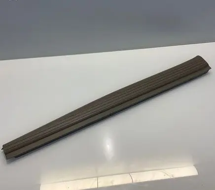 Mercedes-Benz E W211 Front sill trim cover A2116801735 2116801735