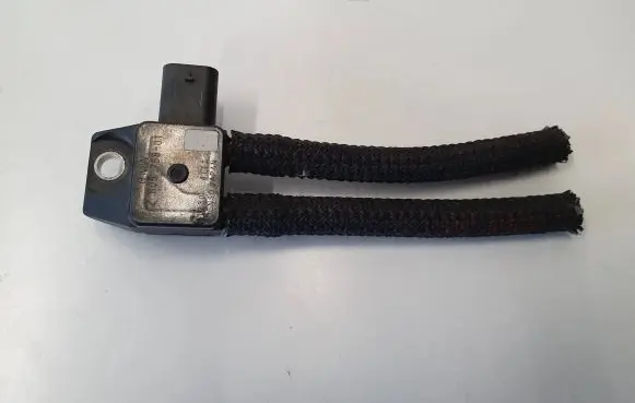 BMW 3 F30 F35 F31 Exhaust gas pressure sensor 7805758 12304T1