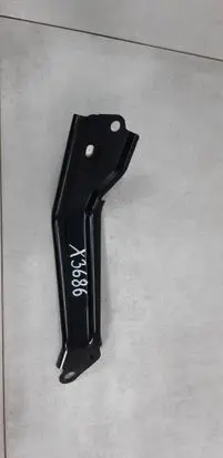 Nissan Micra K14 Fender mounting bracket F31605FAMA