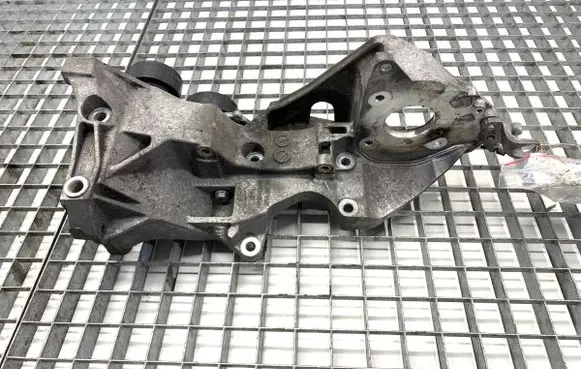 Audi A4 S4 B8 8K Generator/alternator bracket 03L903143R