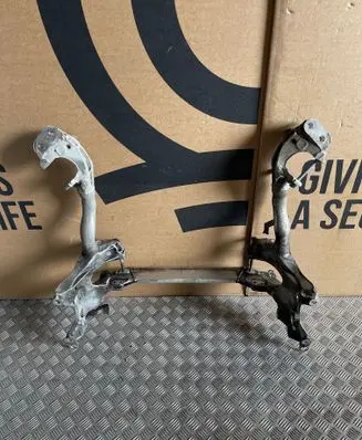 Audi A4 S4 B8 8K Front subframe 8T0399315H 5300104631