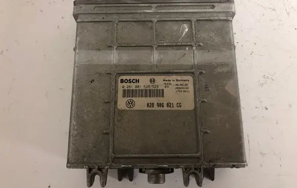 Volkswagen Sharan Engine control unit/module 0281001528529 028906021CG