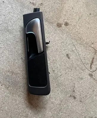 Audi A6 S6 C5 4B Front door interior handle W6UK7H5A13