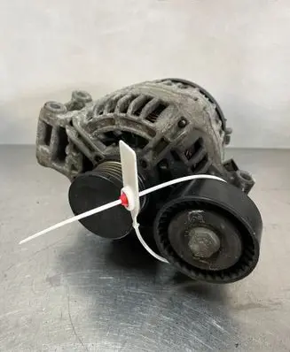 BMW 3 E90 E91 Generator/alternator 7532964