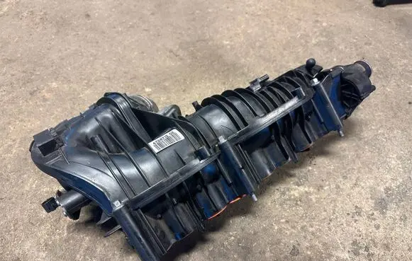BMW 3 E90 E91 Intake manifold 4728712