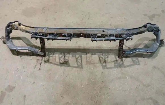 Dodge Magnum Radiator support slam panel 