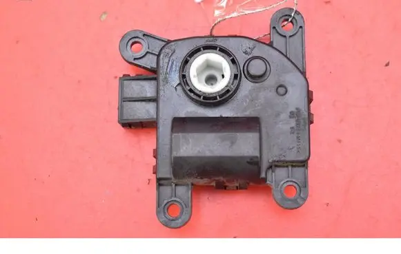 Hyundai i40 Air flap motor/actuator H40073-0880