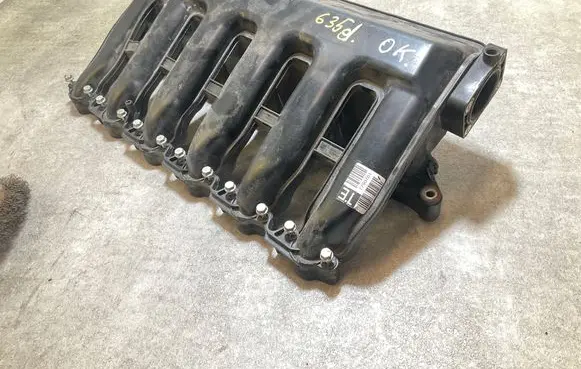 BMW 6 E63 E64 Intake manifold 7790701