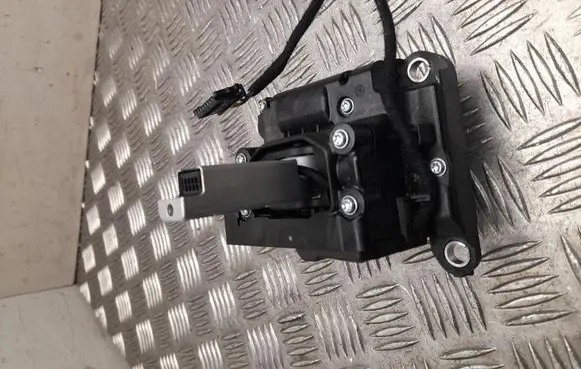 Audi A4 S4 B9 Gear shifter/selector 8W1713041N