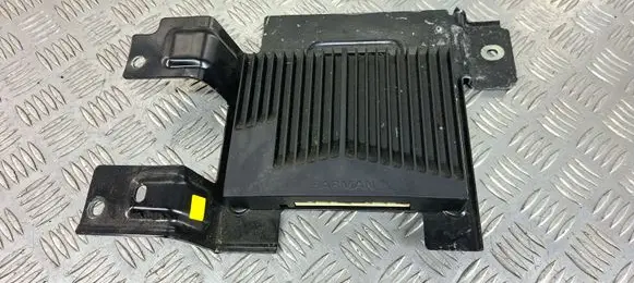 Sound amplifier