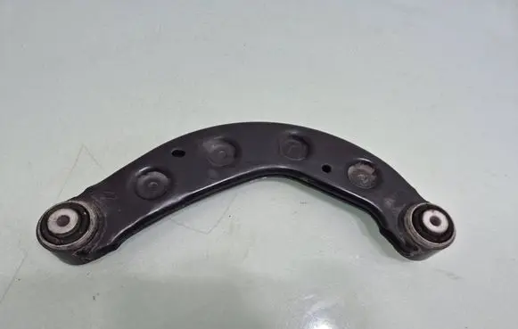 Volvo S60 Rear upper control arm/wishbone 