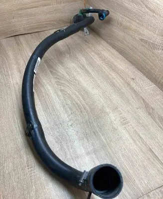 BMW X5 F15 Fuel tank filler neck pipe 7164258 8286521