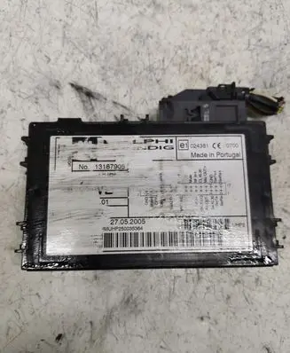 Opel Zafira B Phone control unit/module 13187905
