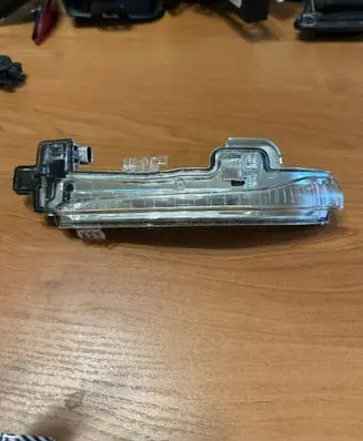 Volvo S60 Front indicator light 3100929