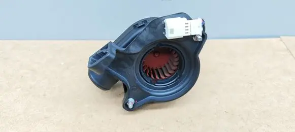 Mercedes-Benz ML W166 Engine control unit/module fan A1669068800