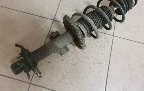 Volkswagen Up Front shock absorber with coil spring