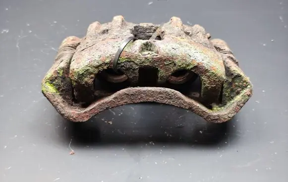Iveco Daily 35 - 40.10 Front brake caliper 42470838