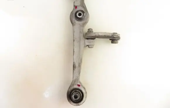 Audi A4 S4 B5 8D Front lower control arm/wishbone