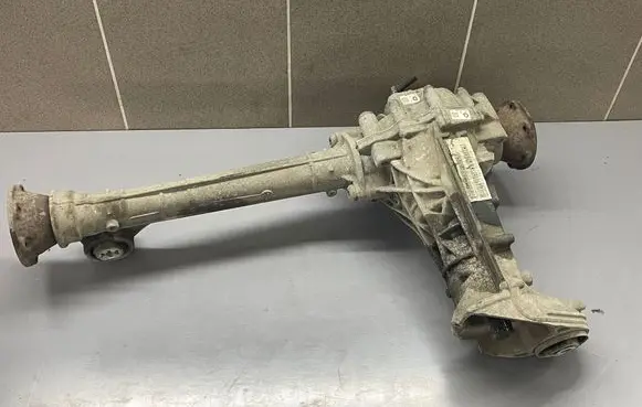 Audi Q7 4L Front differential 0BM409505L M2260727 60727407