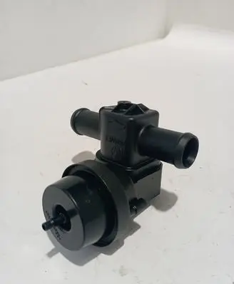 Audi A4 S4 B7 8E 8H Valve vacuum 1J0819809
