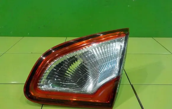 Nissan Qashqai+2 Rear/tail lights 89503209