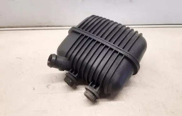Audi A5 8T 8F Vacuum air tank 8K0129955A