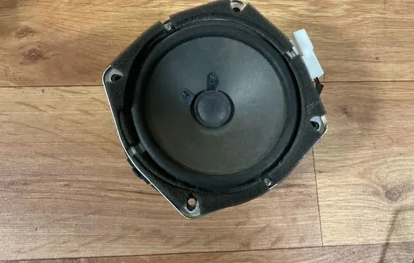 Chevrolet Nubira Rear door speaker 96453086