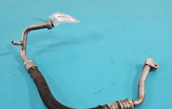 Air conditioning (A/C) pipe/hose