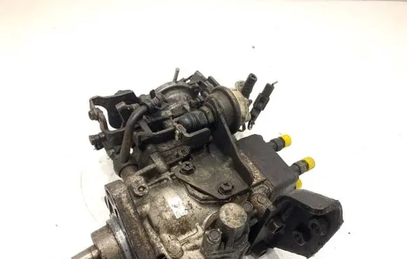 Opel Frontera A Fuel injection high pressure pump