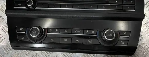 BMW 5 F10 F11 Climate control unit 930615301 61319328425