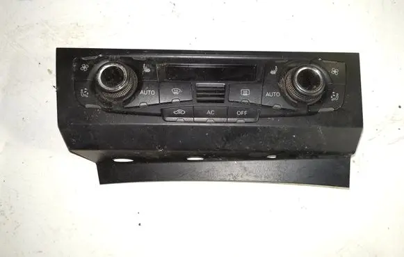 Audi A4 S4 B8 8K Climate control unit 8T2820043AG