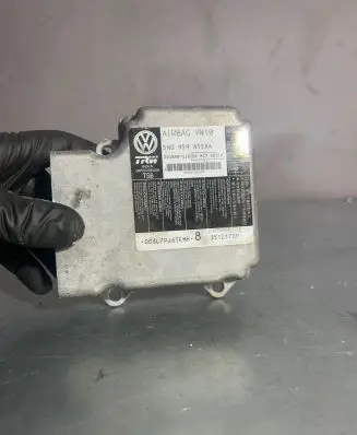 Volkswagen PASSAT B7 Airbag control unit/module 5N0959655AA 221098118 3512170