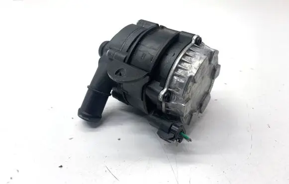 Skoda Superb B8 (3V) Oil filter mounting bracket 04L965567