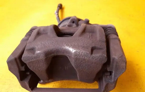 Audi A4 S4 B9 Rear brake caliper 8W0405AT