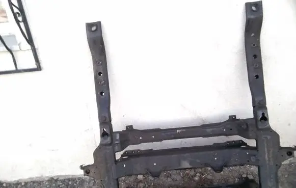 Mercedes-Benz Sprinter W906 Front axle beam 