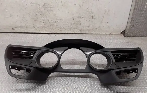 Dashboard trim
